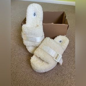NWT Ugg Fluffita
